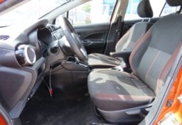 2022 Nissan Versa SR - Thumbnail 28