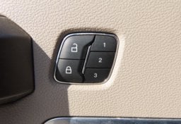2019 Ford F-250 Super Duty Limted - Thumbnail 31