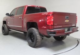 2017 Chevrolet Silverado 1500 High Country - Thumbnail 10