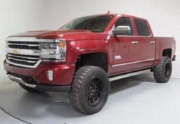 2017 Chevrolet Silverado 1500 High Country - Thumbnail 3
