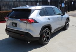 2025 Toyota RAV4 Hybrid XLE - Thumbnail 7