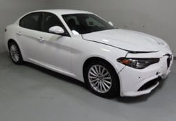 2023 Alfa Romeo Giulia Sprint - Thumbnail 2