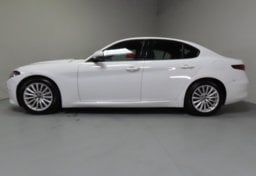 2023 Alfa Romeo Giulia Sprint - Thumbnail 5