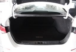 2025 Nissan Sentra - Thumbnail 31