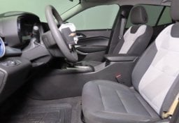 2025 Chevrolet Trax LS - Thumbnail 27