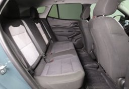 2025 Chevrolet Trax LS - Thumbnail 30