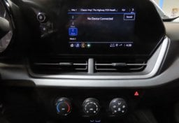 2025 Chevrolet Trax LS - Thumbnail 19