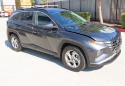 2023 Hyundai TUCSON SEL - Thumbnail 1
