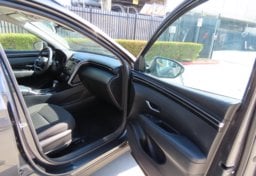 2023 Hyundai TUCSON SEL - Thumbnail 20