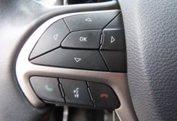 2019 Jeep Grand Cherokee Altitude - Thumbnail 33