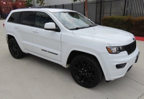 Picture of 2019 Jeep Grand Cherokee Altitude