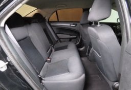 2022 Chrysler 300 Touring - Thumbnail 29