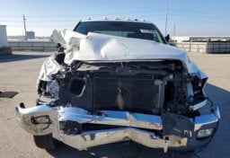 2014 Ram 3500 - Thumbnail 3