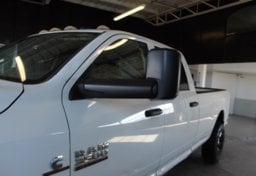 2014 Ram 3500. 4x4 - Thumbnail 14