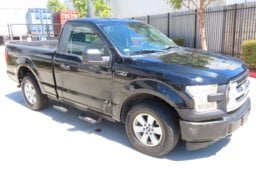 2017 Ford F-150 4x4 XL - Thumbnail 2