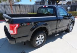 2017 Ford F-150 4x4 XL - Thumbnail 5