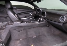 2016 Chevrolet Camaro 2SS - Thumbnail 23