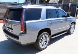 2018 Cadillac Escalade Luxury - Thumbnail 9