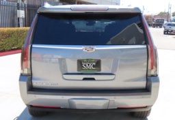 2018 Cadillac Escalade Luxury - Thumbnail 11