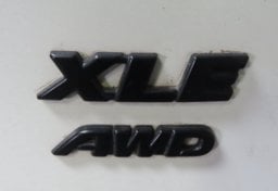 2022 Toyota RAV4 XLE Premium - Thumbnail 16