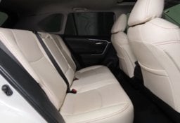 2022 Toyota RAV4 XLE Premium - Thumbnail 31