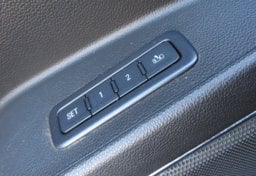 2015 Chevrolet Tahoe LT - Thumbnail 28