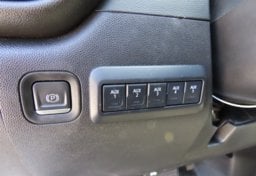 2024 Chevrolet Silverado 2500HD - Thumbnail 31