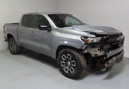 2023 Chevrolet Colorado Z71 - Thumbnail 2