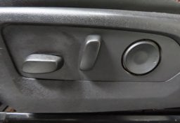 2023 Chevrolet Colorado Z71 - Thumbnail 21