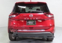2025 Nissan Rogue SV - Thumbnail 11