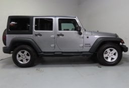 2018 Jeep Wrangler JK Unlimited Sport S - Thumbnail 5