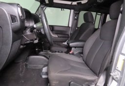 2018 Jeep Wrangler JK Unlimited Sport S - Thumbnail 18