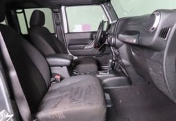 2018 Jeep Wrangler JK Unlimited Sport S - Thumbnail 13
