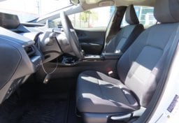 2025 Toyota Prius LE - Thumbnail 27