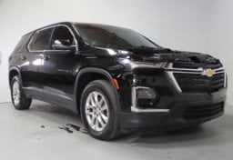 2023 Chevrolet Traverse LS - Thumbnail 4