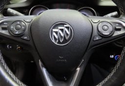 2018 Buick Regal TourX Essence - Thumbnail 31