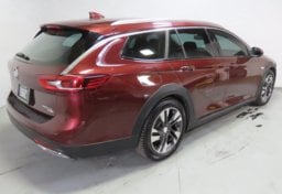 2018 Buick Regal TourX Essence - Thumbnail 7