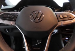 2025 Volkswagen Jetta Sport - Thumbnail 31