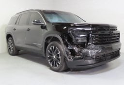 2024 Chevrolet Traverse LT - Thumbnail 4