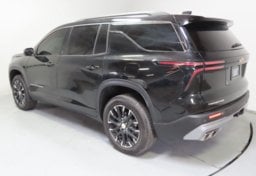 2024 Chevrolet Traverse LT - Thumbnail 9