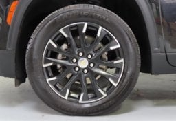 2024 Chevrolet Traverse LT - Thumbnail 18