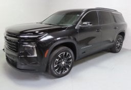2024 Chevrolet Traverse LT - Thumbnail 1