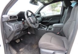 2025 Toyota Tacoma SR - Thumbnail 18