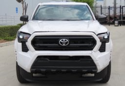 2025 Toyota Tacoma SR - Thumbnail 15