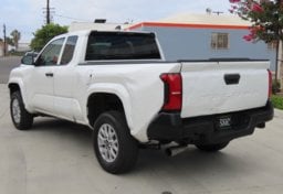 2025 Toyota Tacoma SR - Thumbnail 7