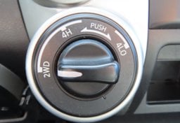 2017 Nissan Titan S - Thumbnail 27
