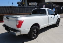 2017 Nissan Titan S - Thumbnail 10