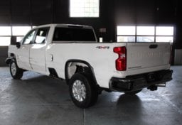 2026 Chevrolet Silverado 3500HD 4x4 LT - Thumbnail 5
