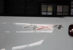 2026 Chevrolet Silverado 3500HD 4x4 LT - Thumbnail 23