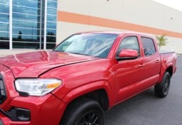 2022 Toyota Tacoma - Thumbnail 12